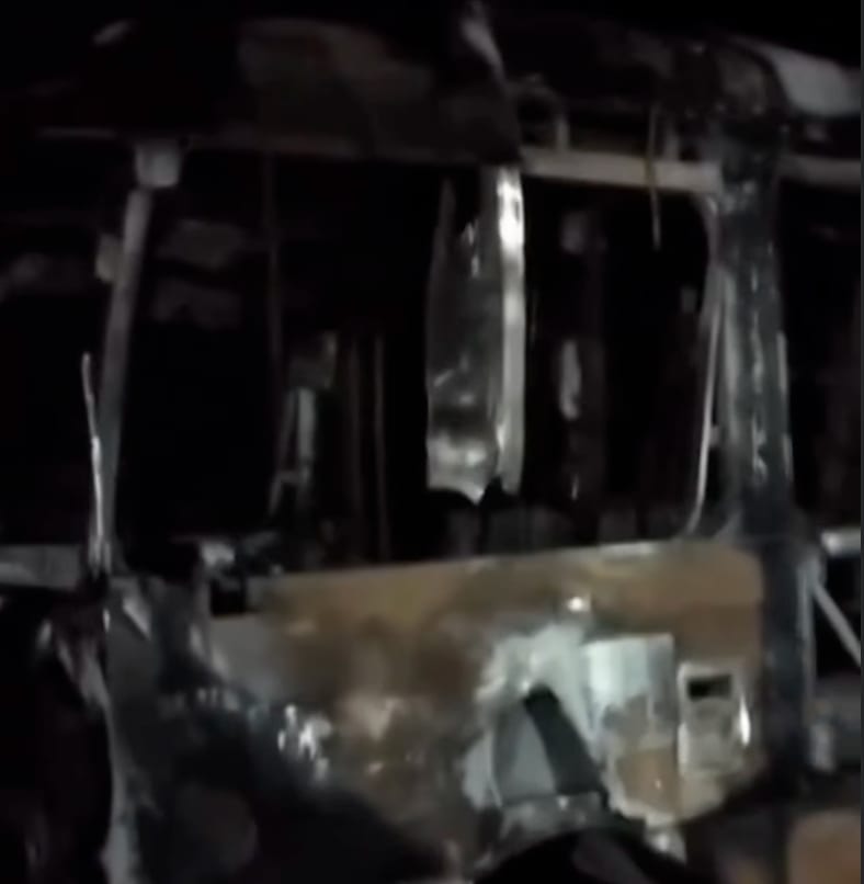 Incêndio destrói três veículos em garagem da Prefeitura de Santa Terezinha