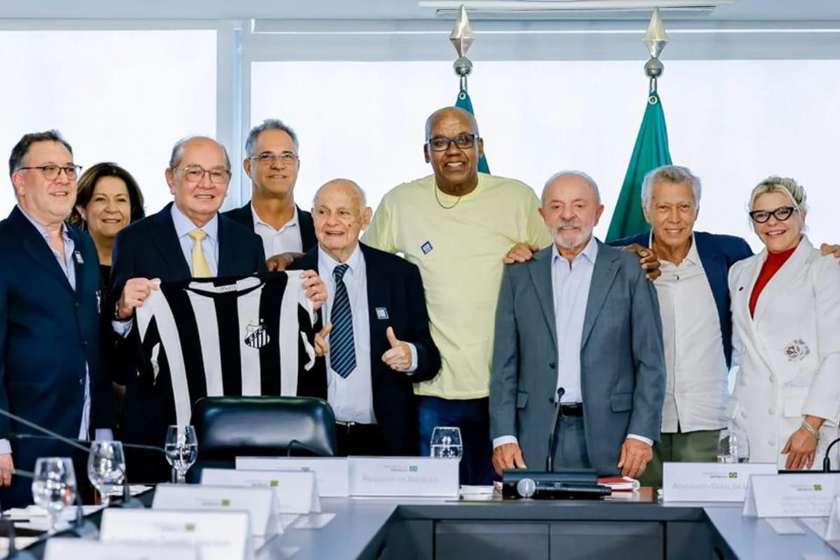 Governo cede Centro de Treinamento Rei Pelé ao Santos; ministros criticam bets