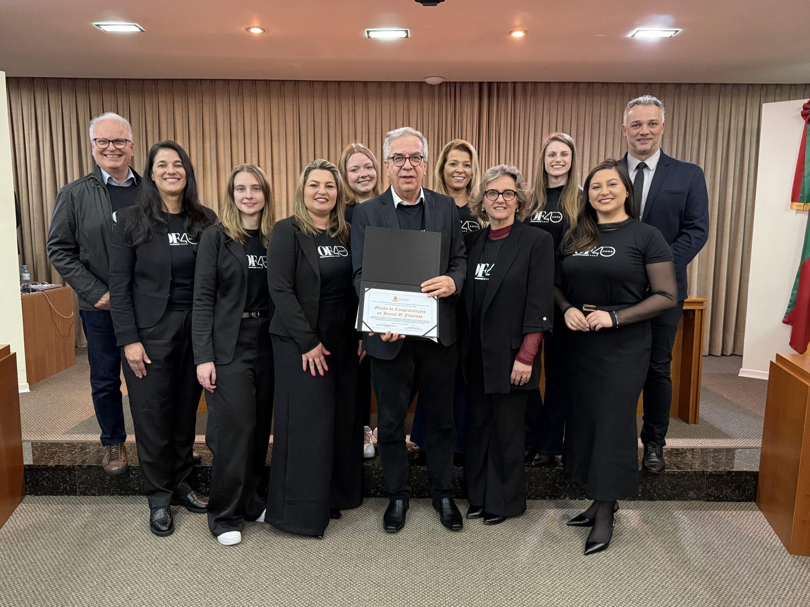 Jornal O Florense recebe homenagem pelos 40 anos na Câmara de Vereadores de Flores da Cunha