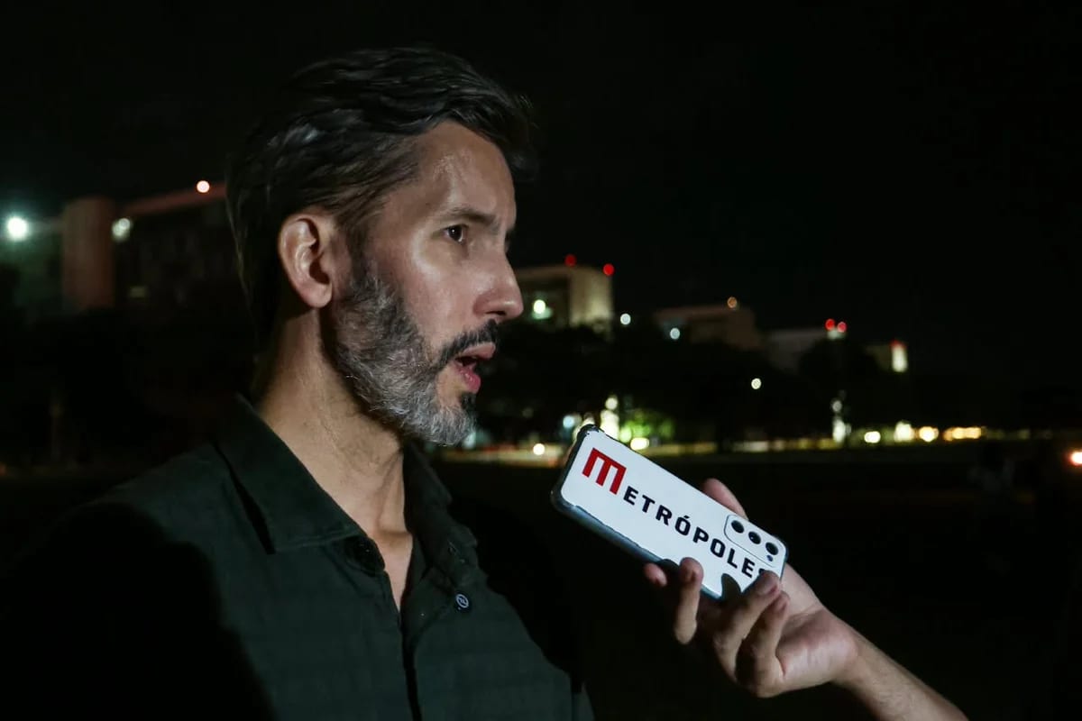 "O povo cristão é livre e soberano", diz Grass em celebração na Esplanada