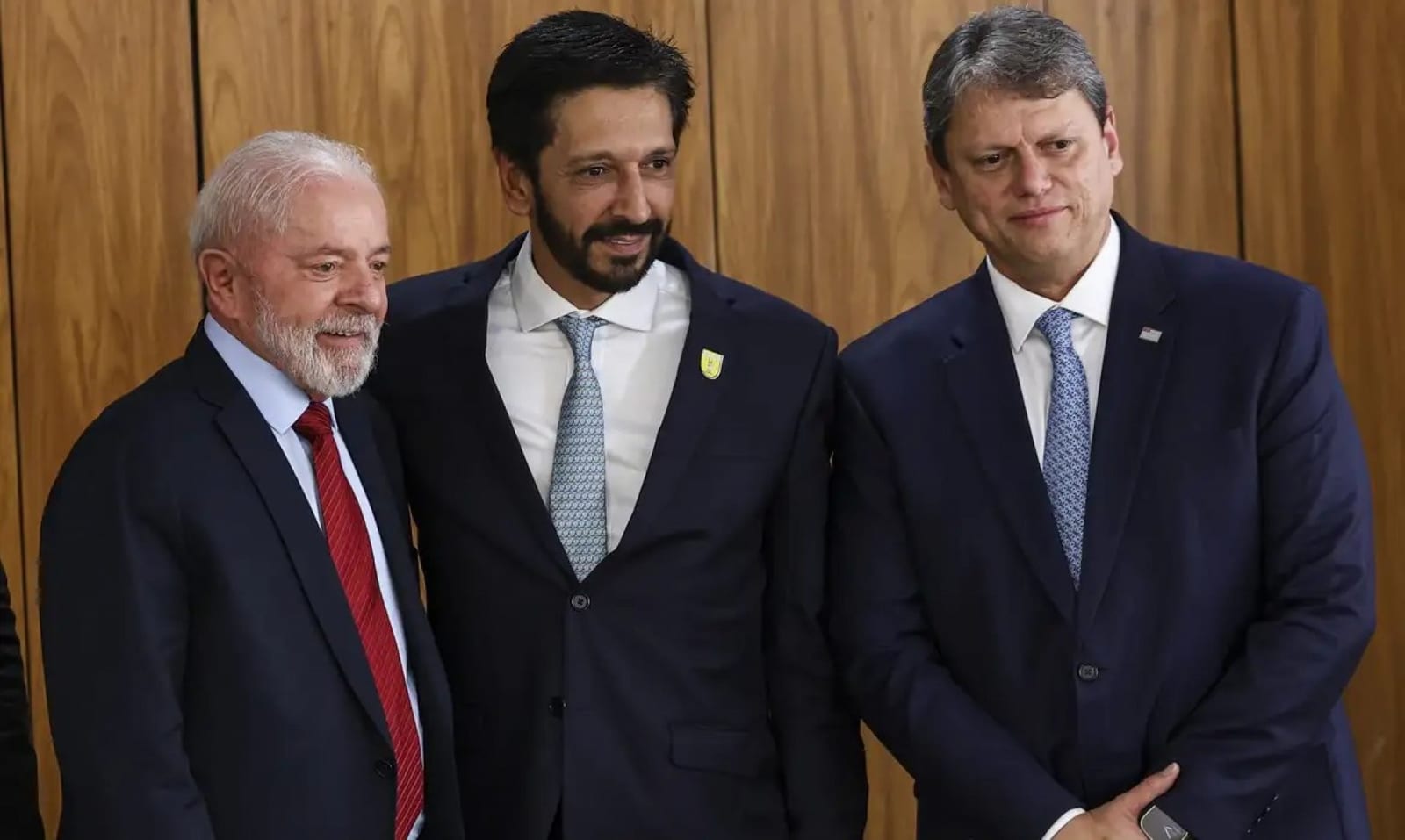 Após carta de Flávio, Ricardo Nunes diz que presidente 'é aquele que o TSE declarou eleito'