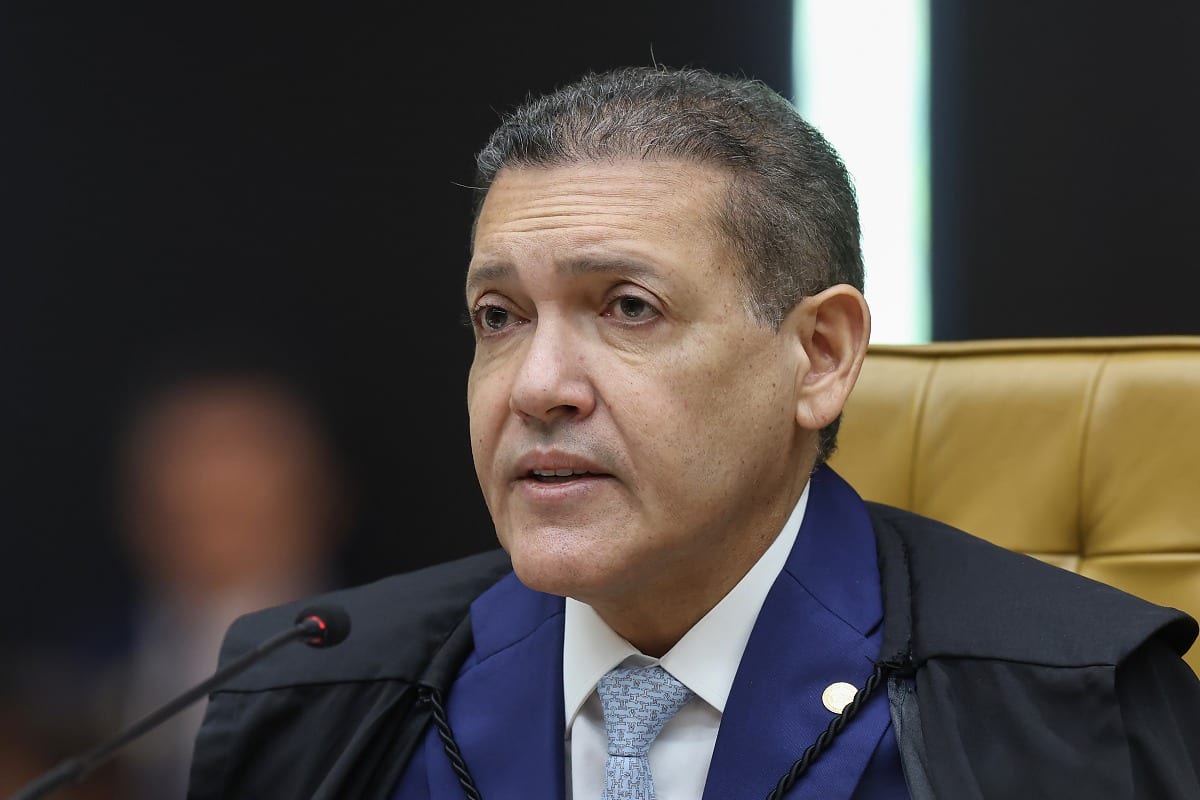 Nunes Marques dá 10 dias para PGR analisar pedido de Bolsonaro para anular condenação