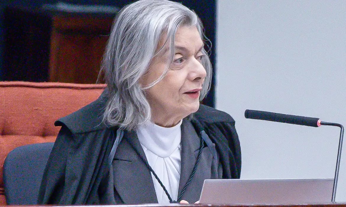 Ministra do Supremo nega transporte interestadual gratuito para os eleitores neste domingo, solicitado pela campanha de