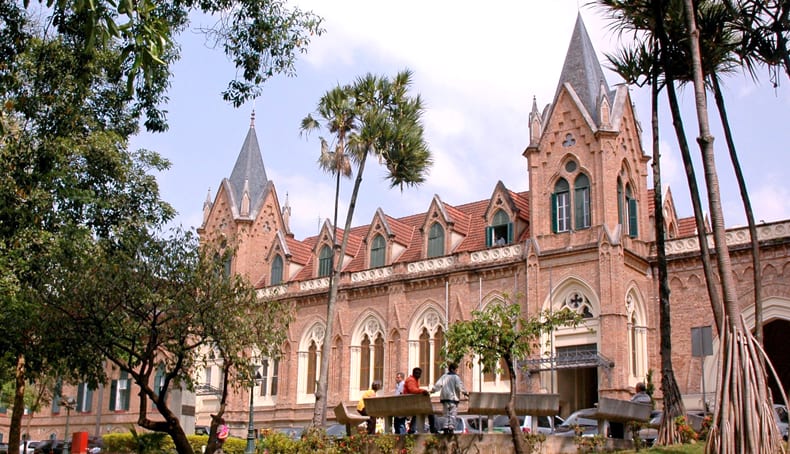 Reajuste de valores repassados pelo SUS alivia, mas não resolve déficit de hospitais
