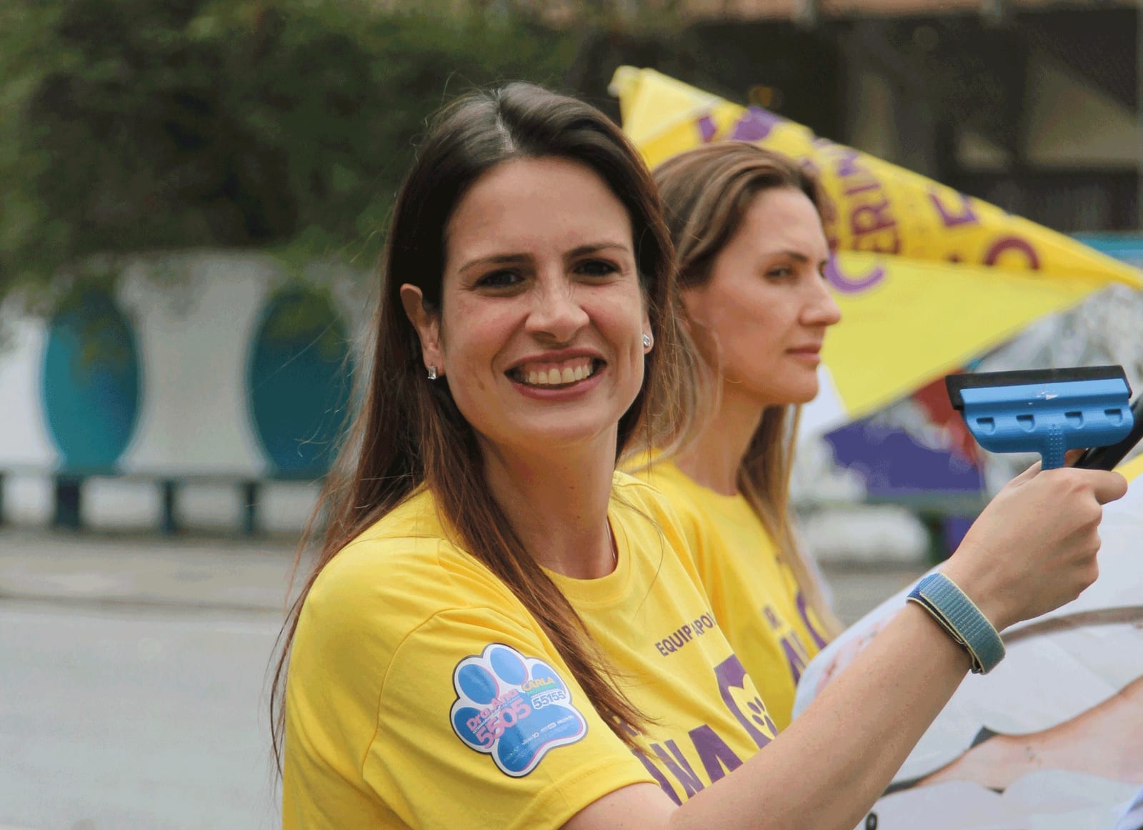 Drª. Ana Veterinária foca em políticas para mulheres, causa animal e escuta da população