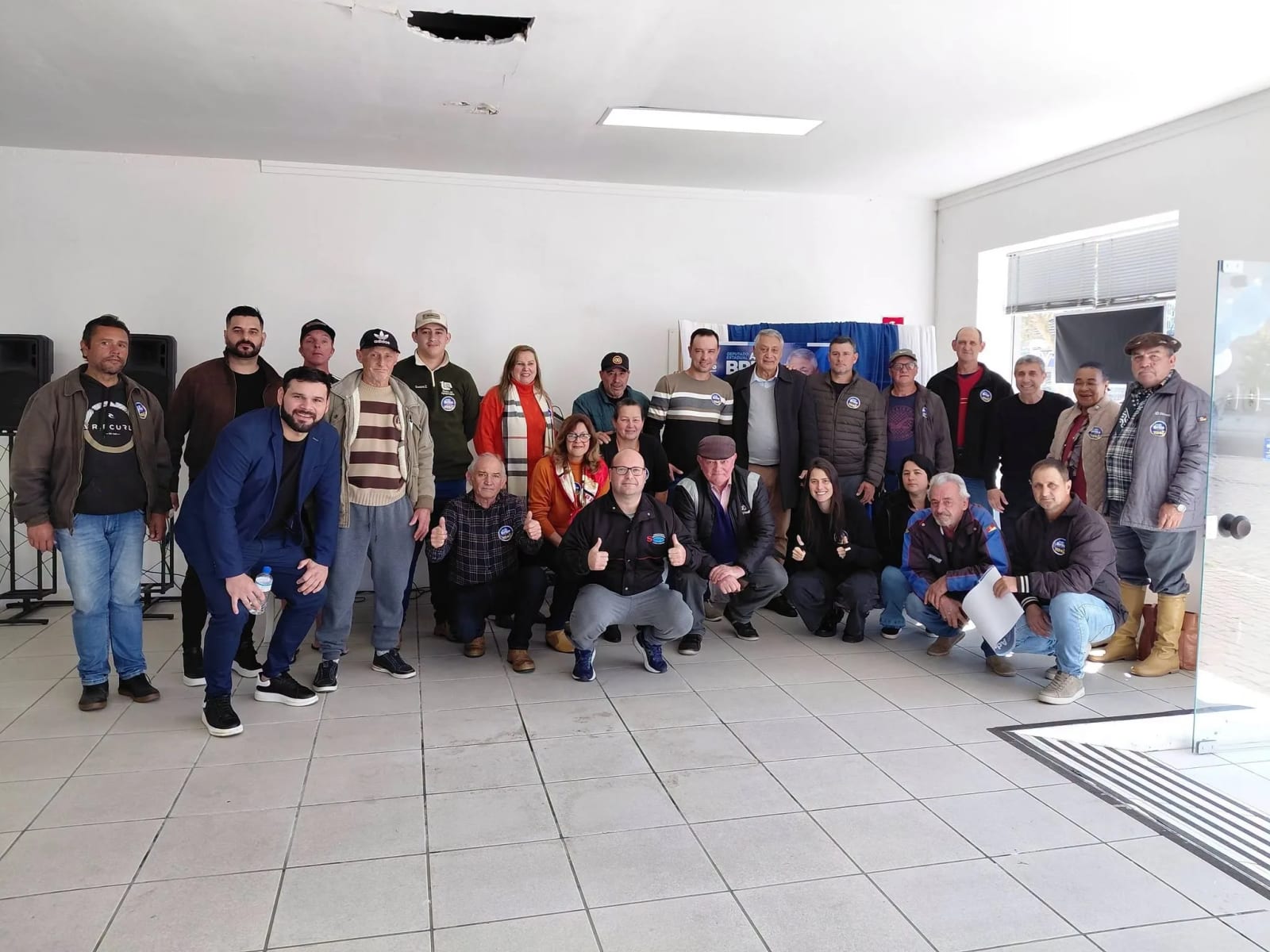 Adolfo Brito inaugura primeiro comitê em Candelária
