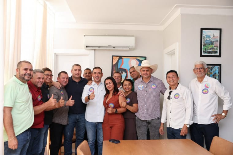 Vicentinho conquista mais aliados de Dorinha e amplia articulação política no Tocantins