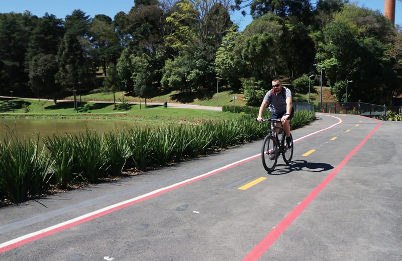 Prefeitura de Curitiba lança novo Guia de Roteiros Cicloturísticos