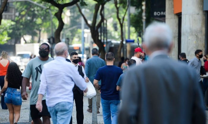 81% dos brasileiros dizem ser fundamental que candidato acredite em Deus