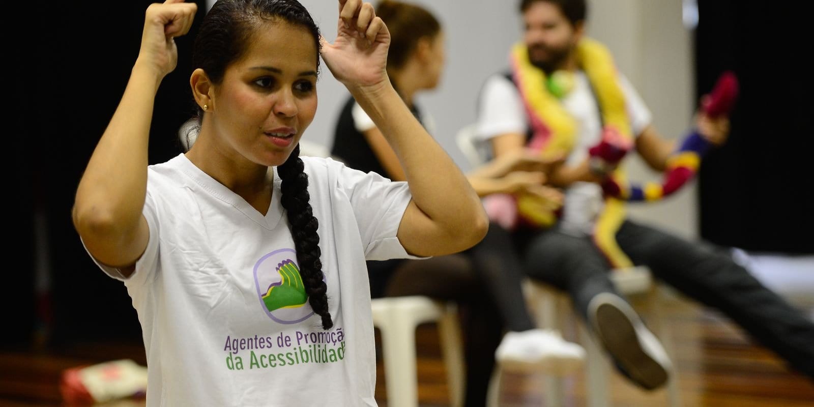 TRE-SP Garante Acessibilidade Inovadora para Eleitores Surdos no 2º Turno com Atendimento em Libras