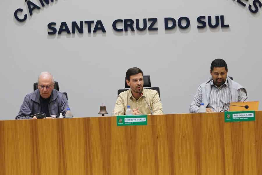 Câmara de Santa Cruz vota cinco projetos nesta segunda, 19