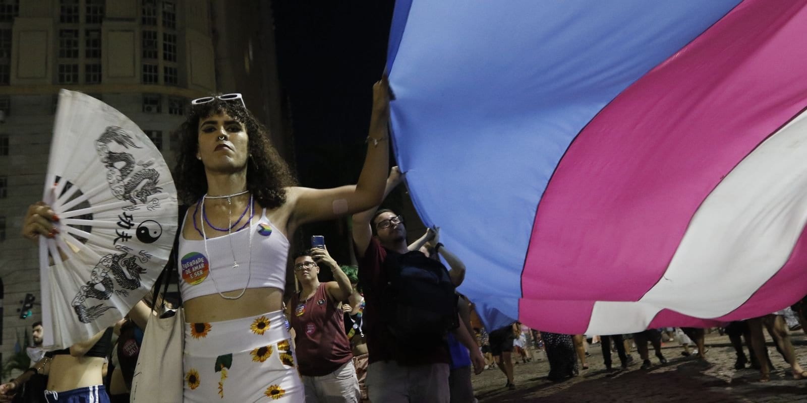 Justiça Federal Determina Regularização Urgente do Atendimento Transexualizador no Amazonas