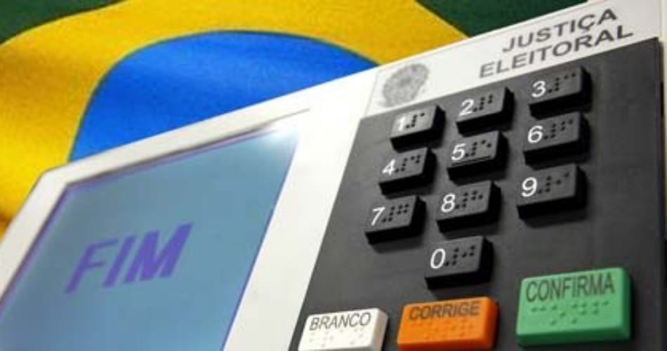 Brasil registra 32 ocorrências de crimes eleitorais e três prisões na manhã deste domingo