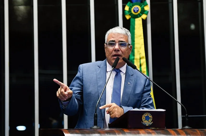 Zema escolhe o senador Eduardo Girão (Novo) como vice na sua chapa presidencial