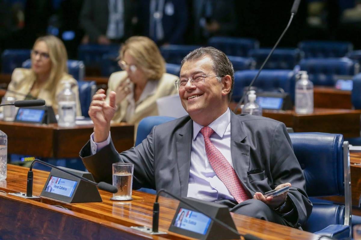 PEC que prevê código de conduta para ministros do STF está parada no Senado
