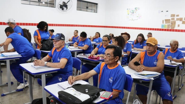 Goiânia faz formação para 80 professores e coordenadores da EJA em setembro