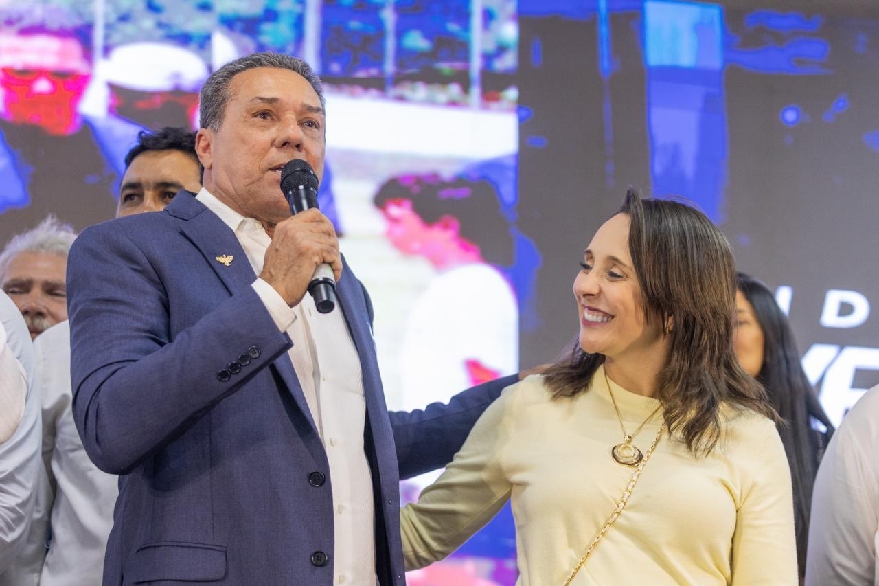 Podemos anuncia Vanderlei Luxemburgo como candidato ao Senado em 2026