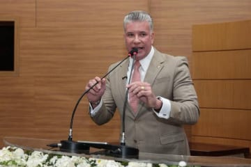Cristiano Cavalcante Relembra ataques sofridos em capela e atribui ao apoio popular a votação que o tornou deputado esta