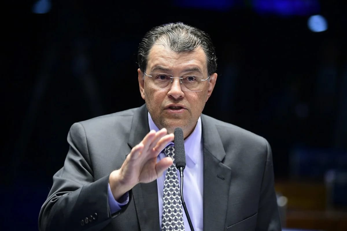 Braga lidera disputa ao Senado no Amazonas com 25%; empate técnico pela 2ª vaga