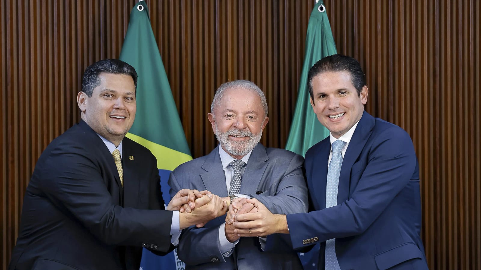 Motta chama Lula de ‘grande brasileiro’ e diz que Deus cruzou seus destinos