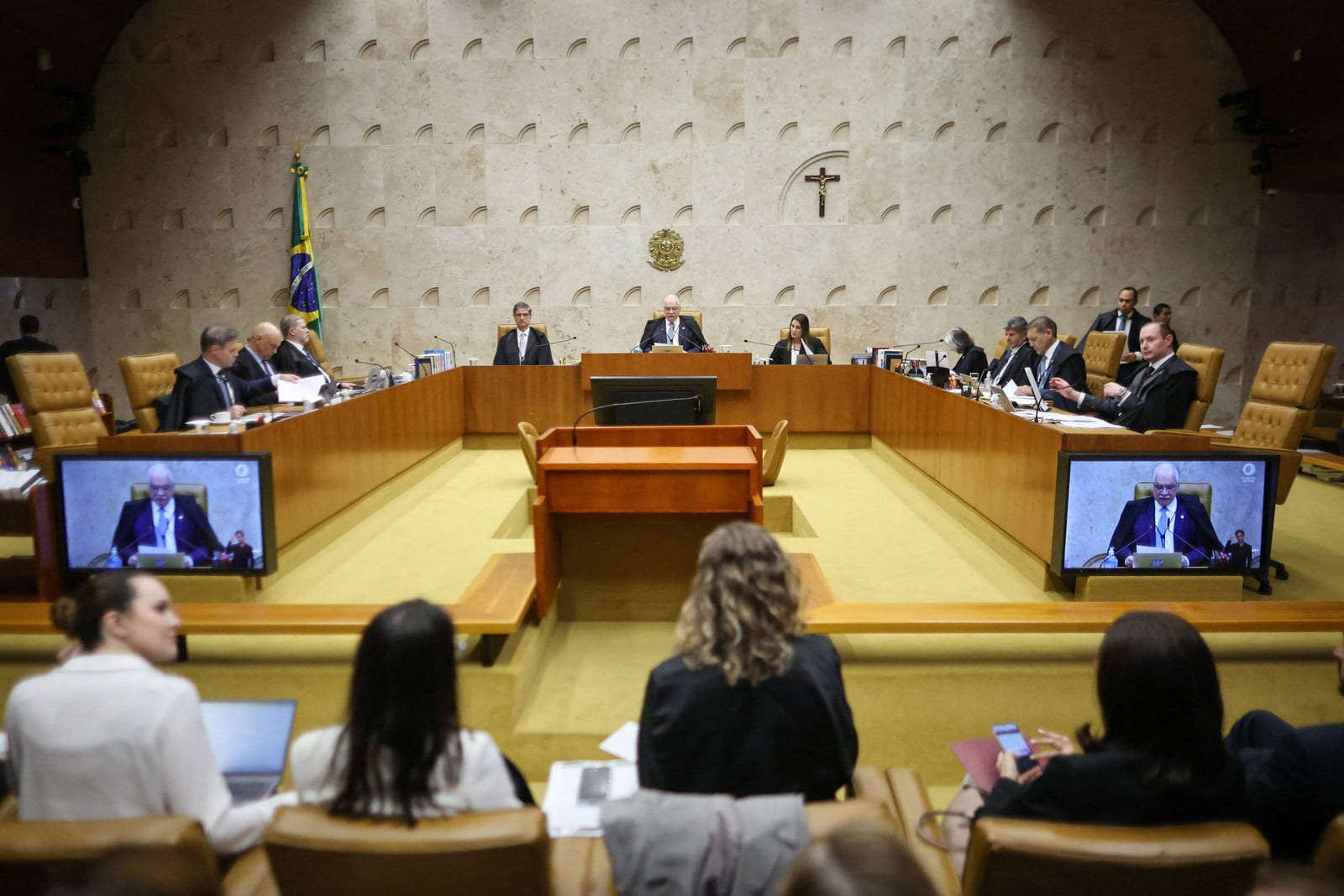 Fachin diz ter preparado plano para evitar embates sobre o caso Master na sessão desta quarta