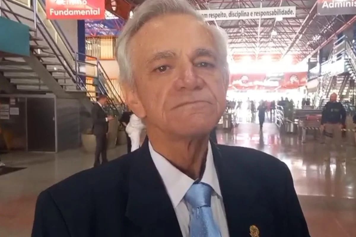Presidente do TRE‑DF Angelo Passareli votou e chamou o dia de “confirmação da democracia”