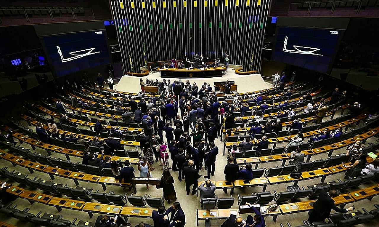 São Paulo tem 1.118 candidatos a deputado federal em 2026