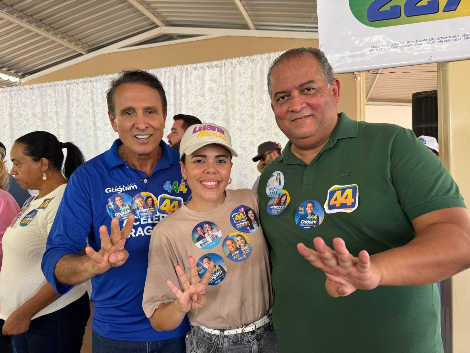 Ao lado de Gomes e Gaguim, Luana Nunes participa de agenda da Professora Dorinha em Araguaçu