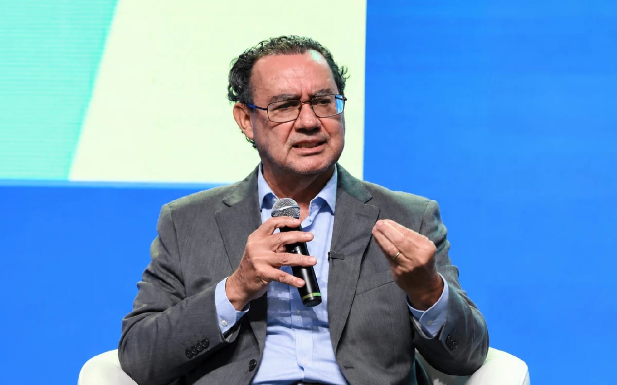 Augusto Cury afirma que não apoiará candidatos no segundo turno
