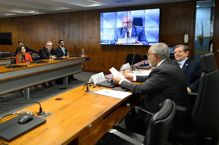 Frente Parlamentar pela Paz Mundial aprova alteração estatutária