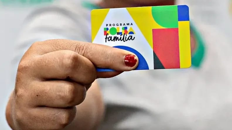 Antecipação do Bolsa Família antes do 2º turno pode configurar irregularidade