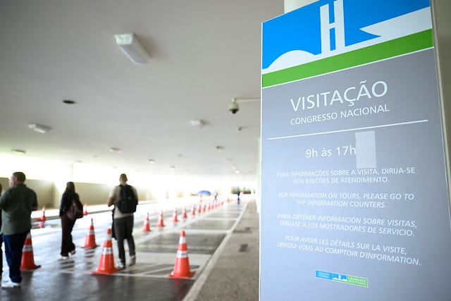 Congresso estará fechado para visitação neste fim de semana e feriado