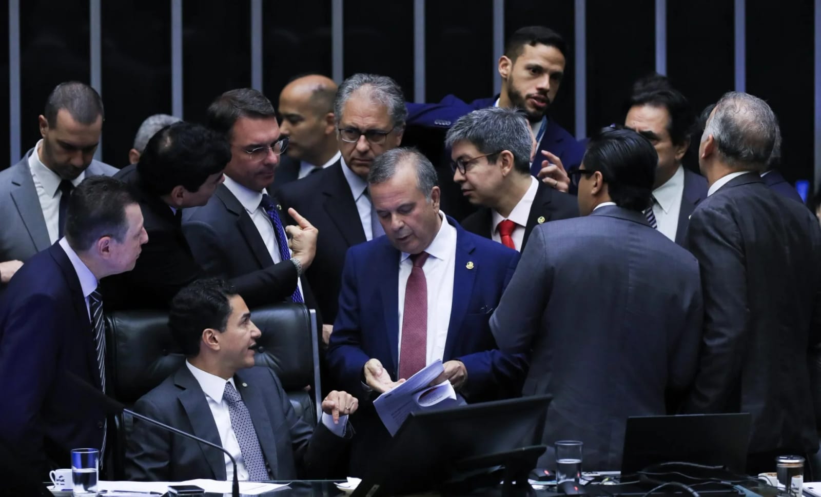 Ministério da Justiça cria trava e limita emendas de parlamentares em 2027