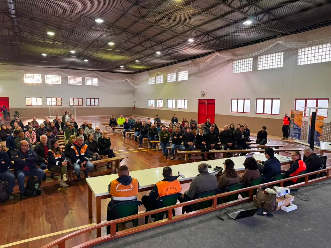 Prefeitura de Bento pede reunião com Ceran após encontro sobre riscos de enchentes