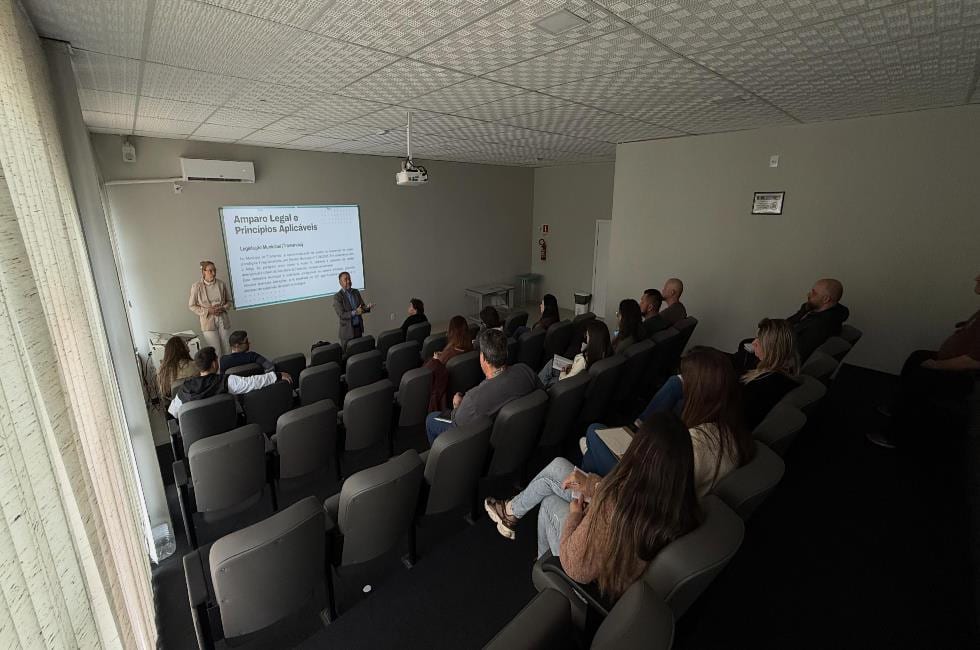 Tramandaí capacita servidores para usar SDI e digitalizar processos