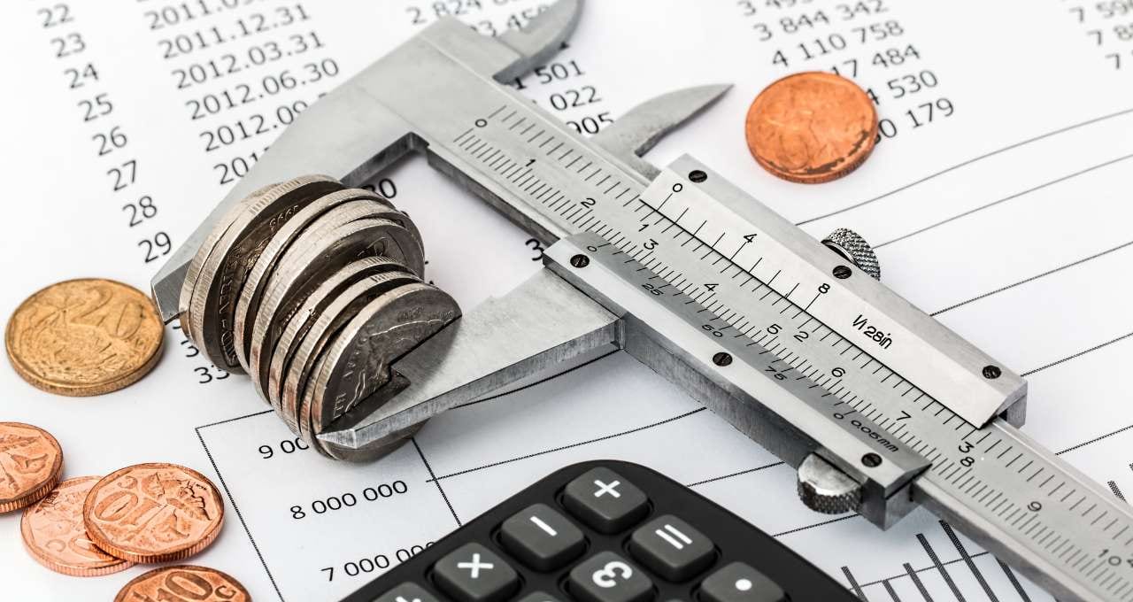 Novo IVA pode pressionar caixa das empresas? Entenda a polêmica do split payment