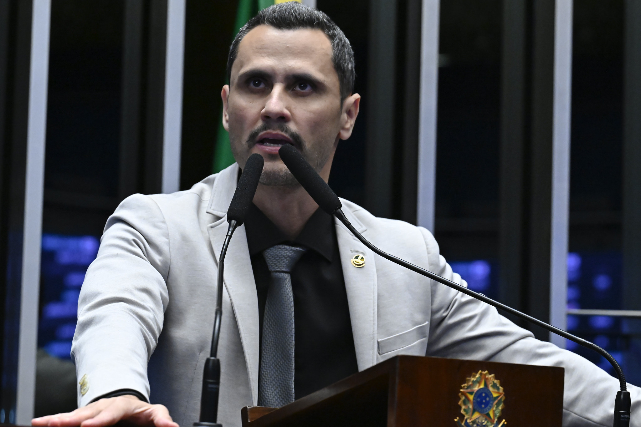 Cleitinho desiste da candidatura ao governo de MG em menos de uma semana
