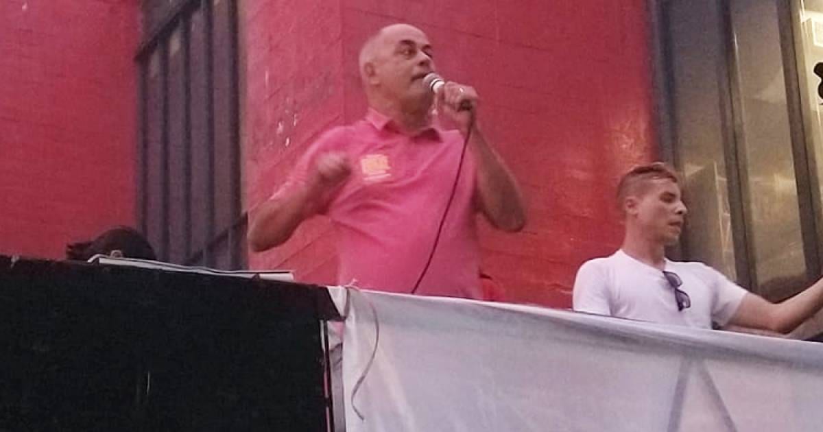 Fundador do PT diz que metade dos metalúrgicos do ABC vai votar em Flávio Bolsonaro