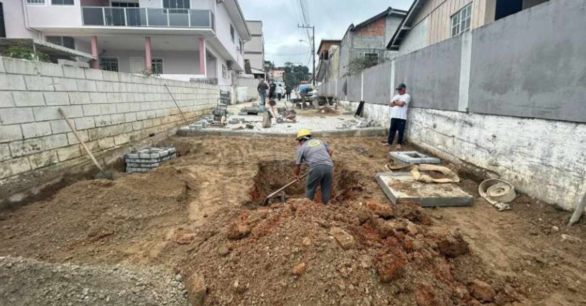 Obra chega a 90% e prepara rua de São José para enfrentar dias de chuva
