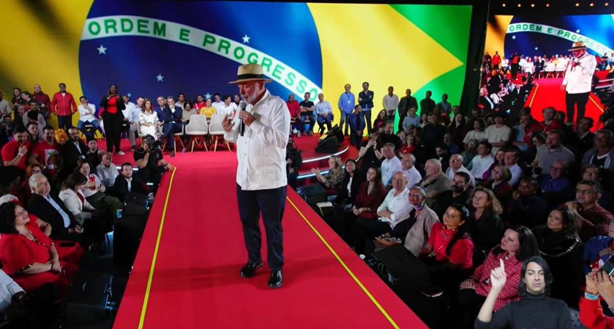 Lula destaca legado e soberania do Brasil em convenção do PT