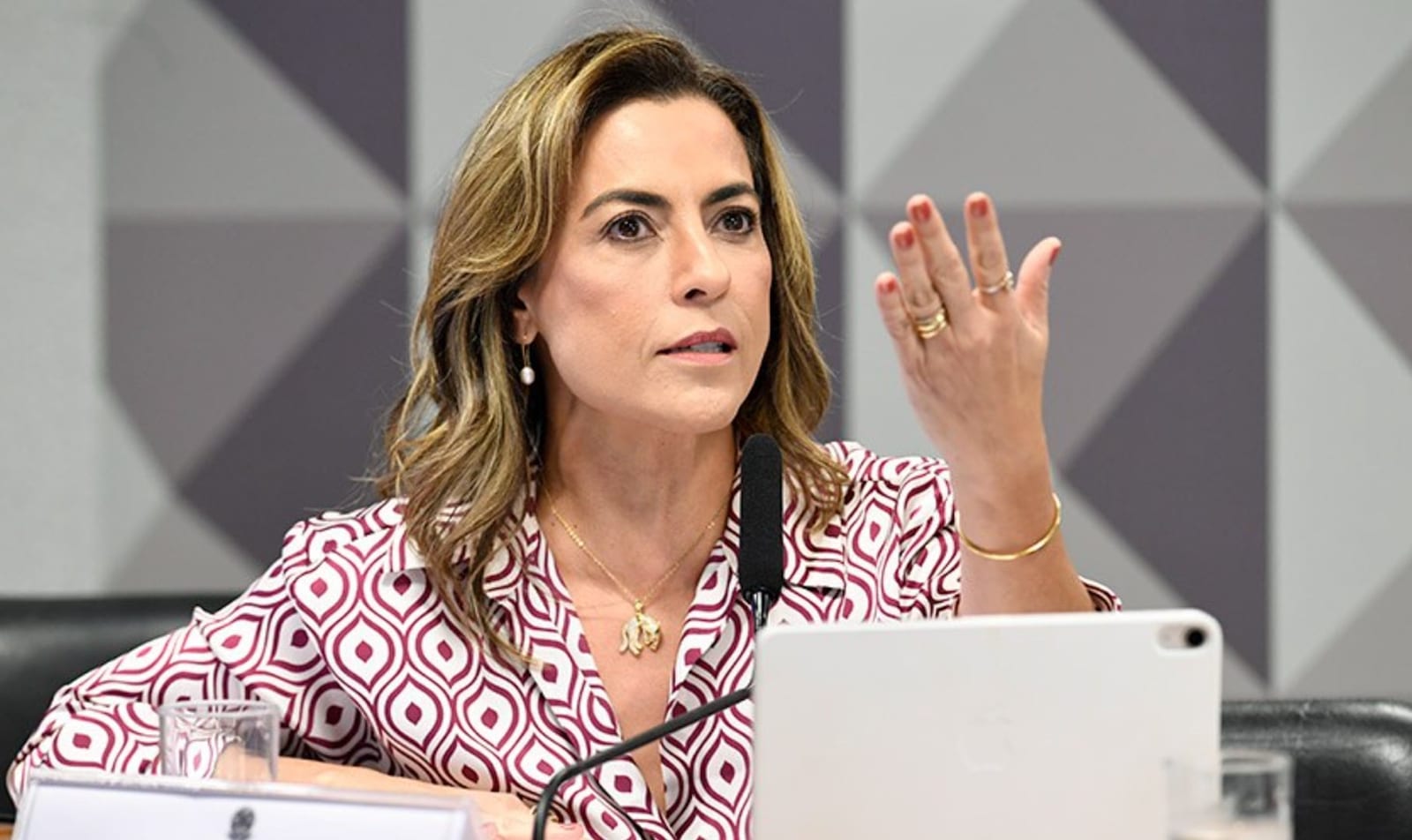 TSE julga nesta terça reserva de vagas para mulheres nas Executivas partidárias