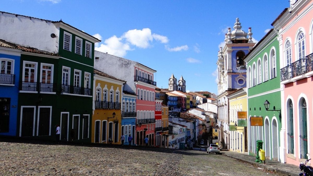 Feriado tem sol e calor no Nordeste, com ameaça de chuvas isoladas