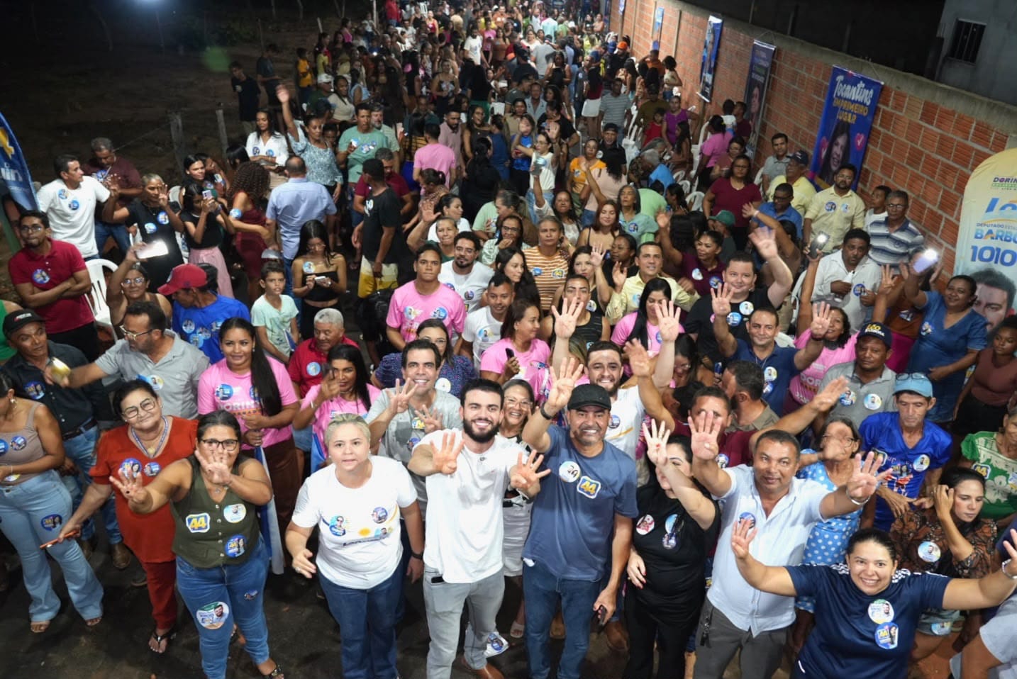 Léo Barbosa reúne grande público em Campos Lindos