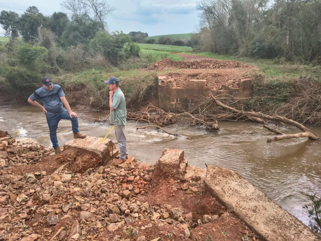 Santo Antônio do Planalto e Ernestina vão reconstruir ponte no Rio Herval