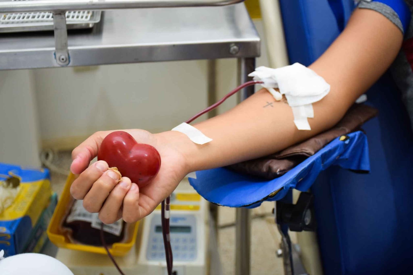 Bauru atualiza regras de doação de sangue e reduz prazos para doadores