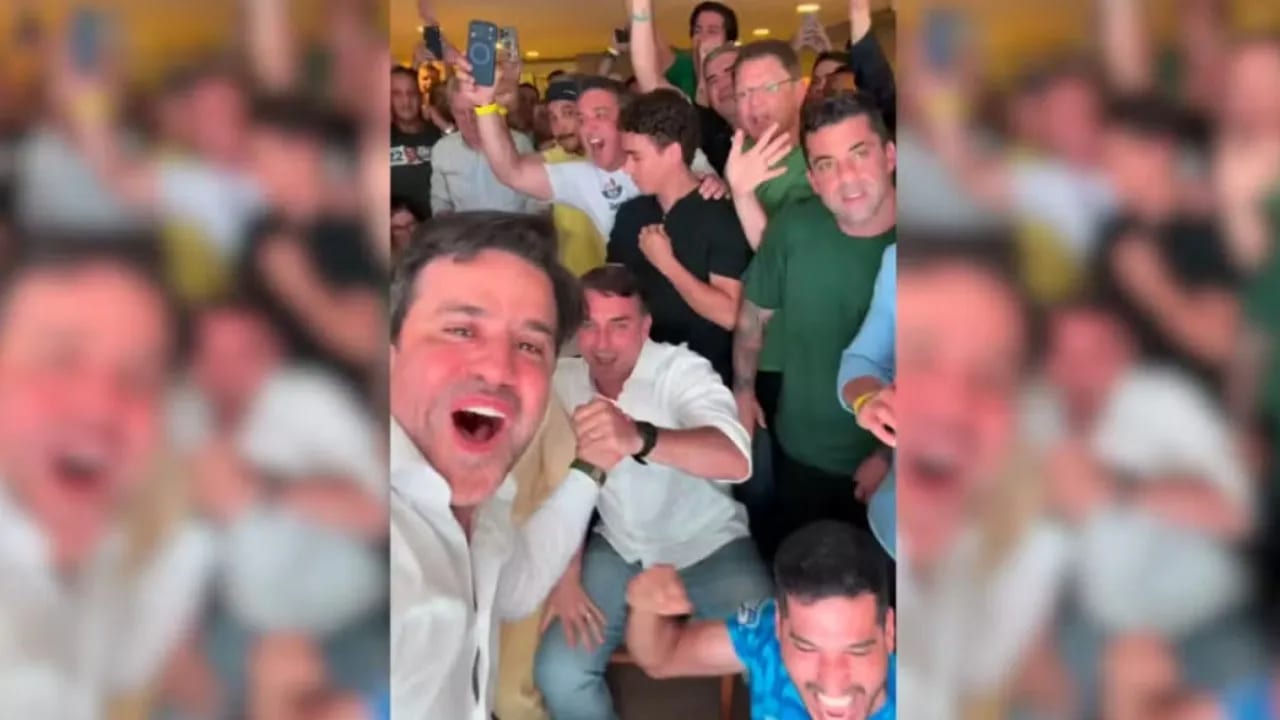 Flávio Bolsonaro comemora virada temporária antes da derrota nas eleições de 2026