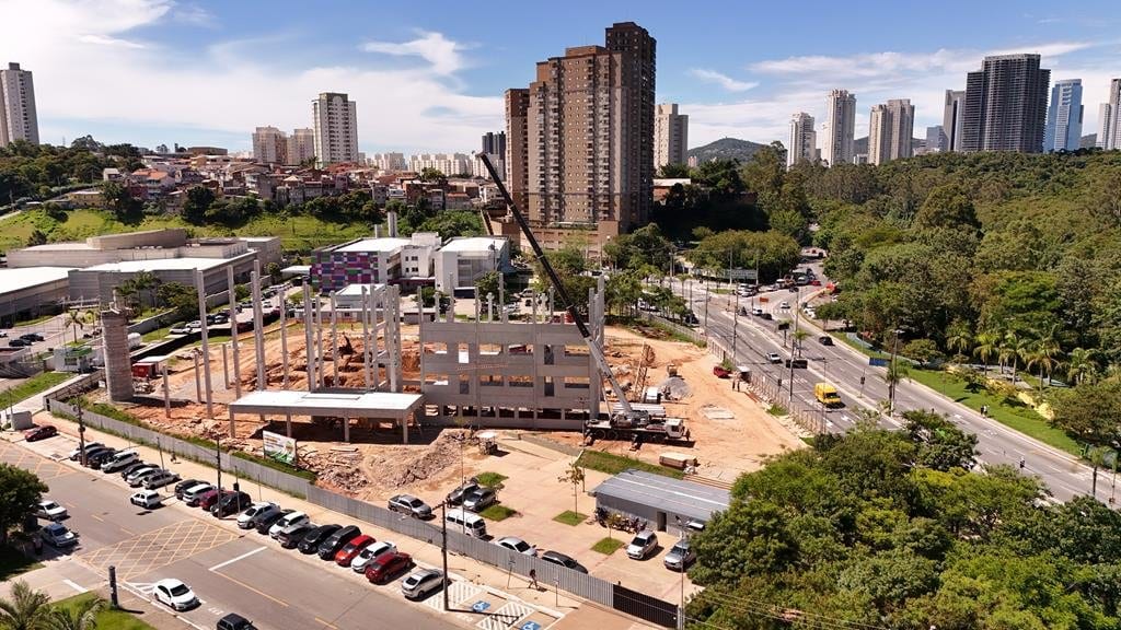 Barueri já entregou 25+ obras em 2026 e acelera investimentos públicos