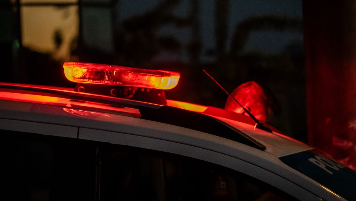 Homem é preso após roubar celular e importunar adolescentes em Botucatu