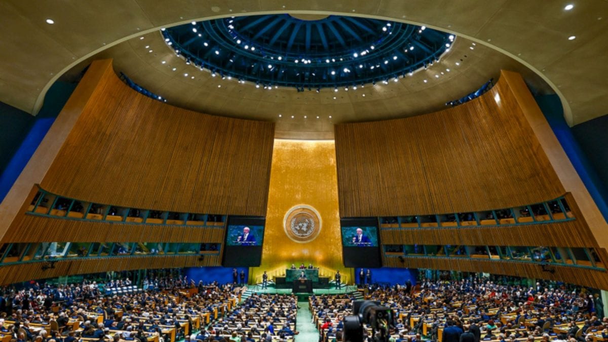 A ONU faz 81 anos neste sábado sem saber quem será seu próximo chefe. Nenhum candidato agrada aos cinco países com poder