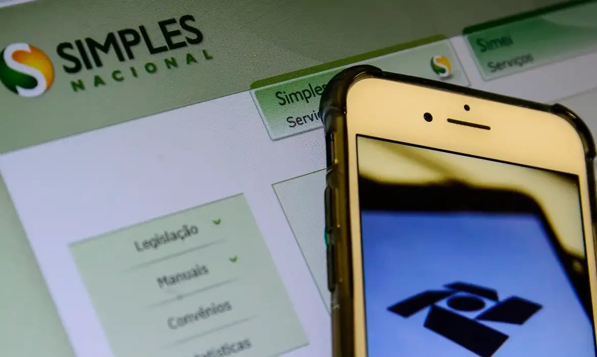 Receita Federal alerta: começa hoje o prazo para opção pelo Simples Nacional e para a escolha do modelo de recolhimento